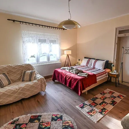 Bukovicki Mir カントリーハウス *